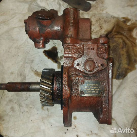 Топливный насос. Марка 4тн-8.5*10Т