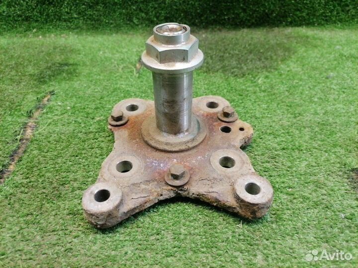 Ступица задняя левая Honda Civic 5D