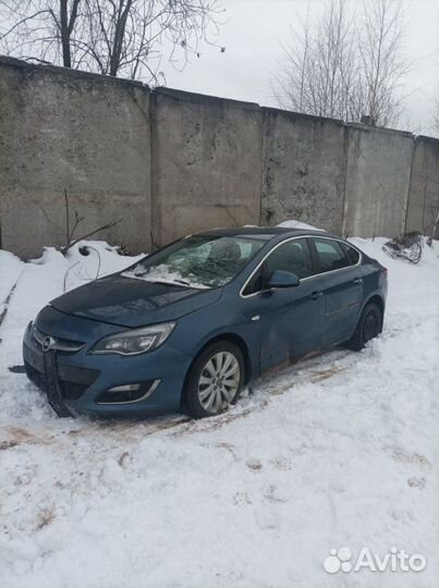 Резистор печки Opel Astra J A16XER 2013