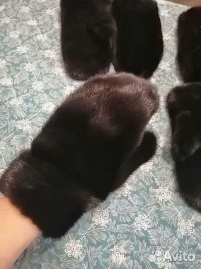 Норковые варежки