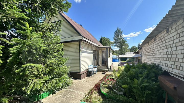 Дача 49,6 м² на участке 5 сот.