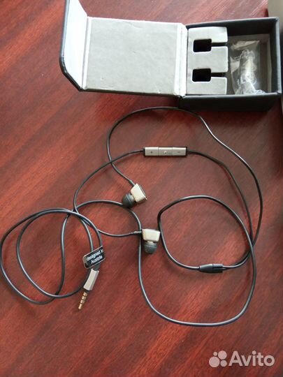 Наушники Harman Kardon AE