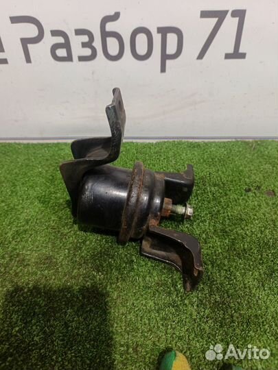 Подушка двигателя верхняя Mitsubishi lancer 9