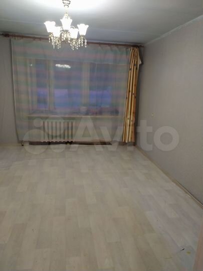 4-к. квартира, 81,3 м², 1/5 эт.