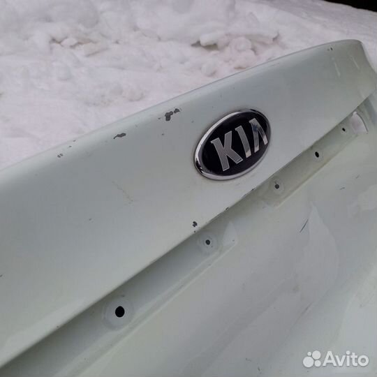 Крышка багажника Kia Rio 4