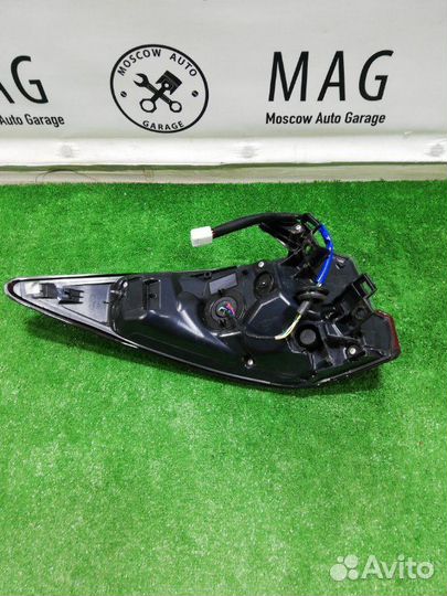 Фонарь задний правый Lexus Rx 450 GYL25