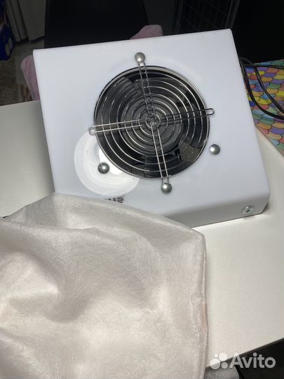 Вытяжка для маникюра