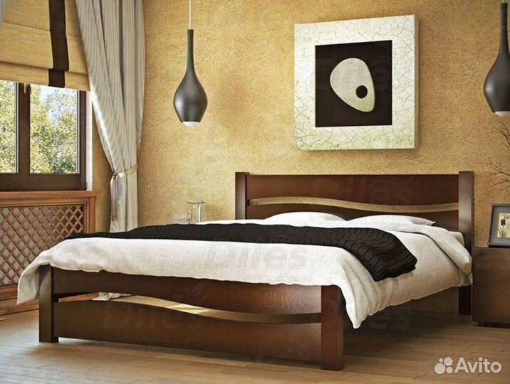 Кровать двухспальная из массива