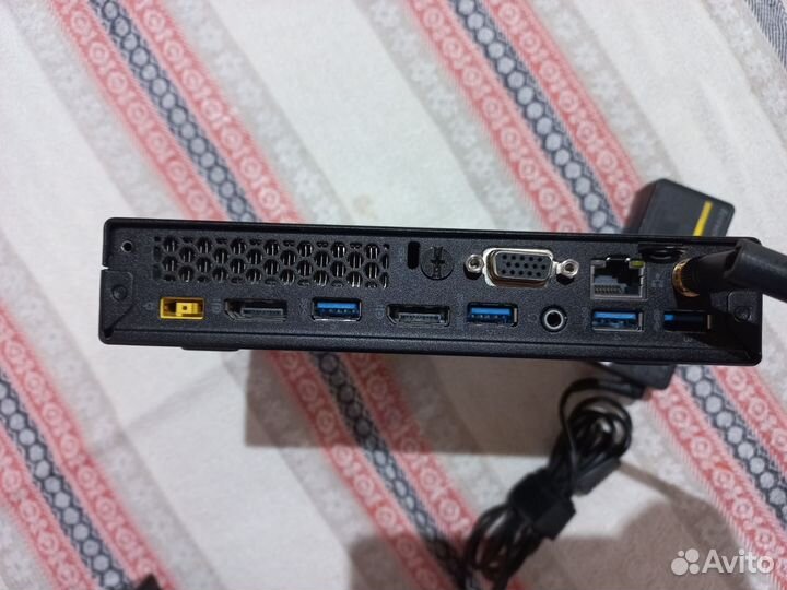 Lenovo ThinkCentre M700 Tiny