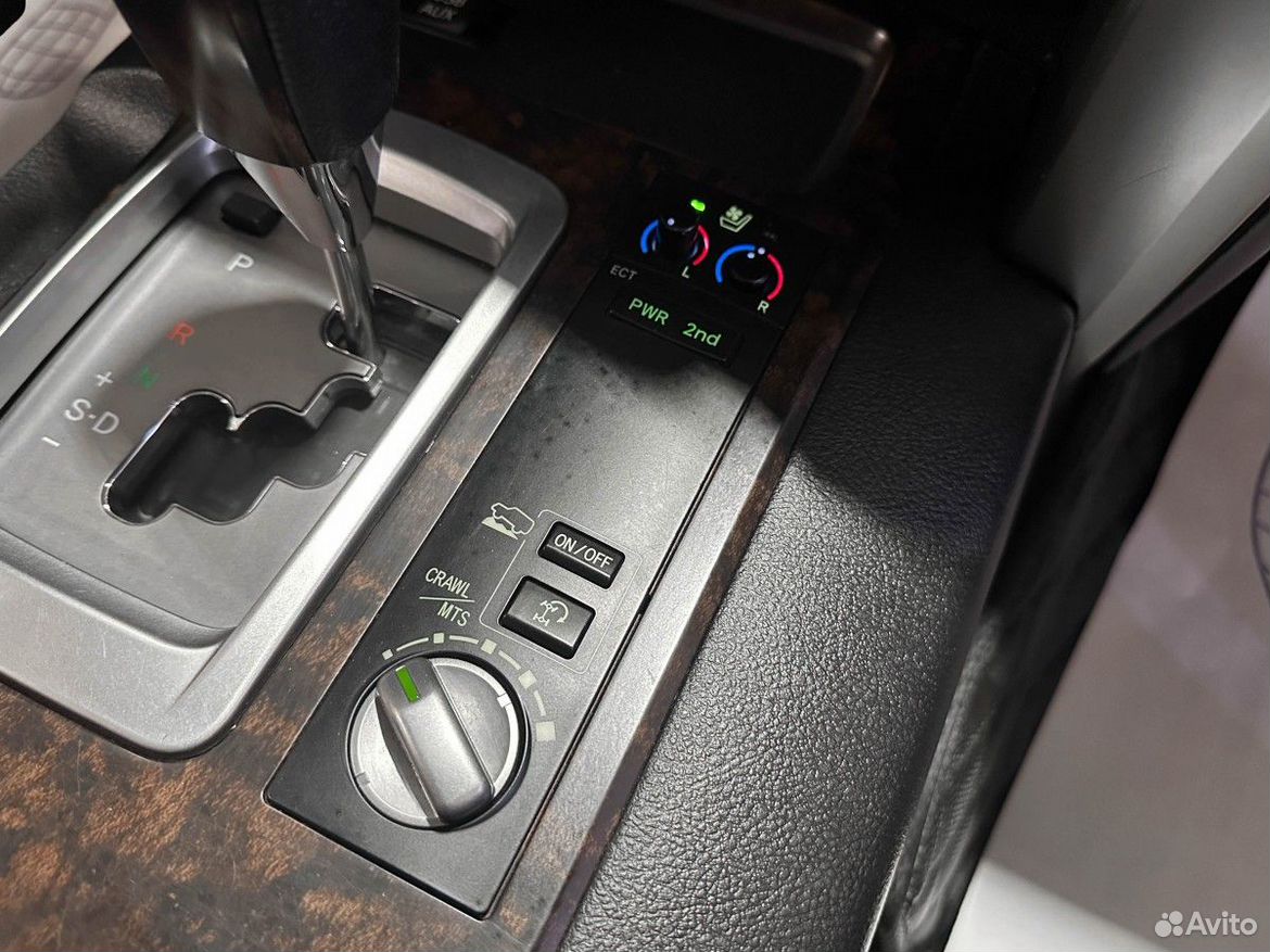 Toyota Land Cruiser 4.6 AT, 2013, 164 899 км