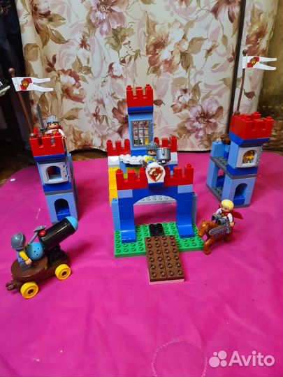 Игрушка Замок Lego duplo