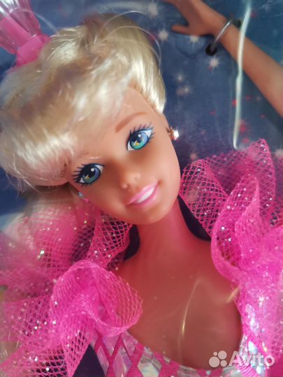 Barbie Twirling ballerina, China