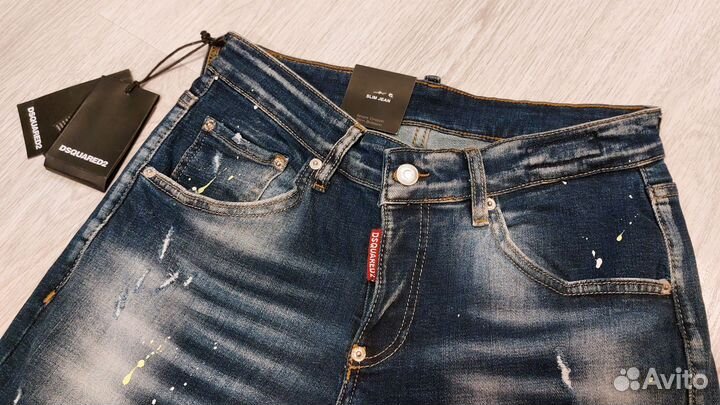 Джинсы DSquared