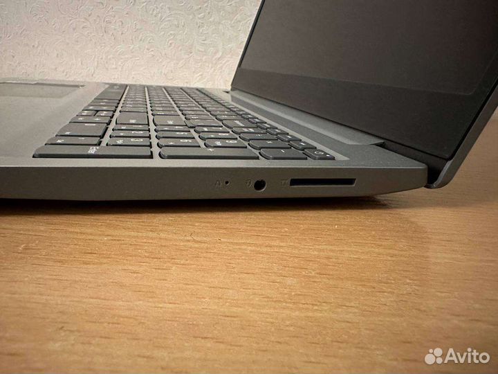 Продам ноутбук Lenovo