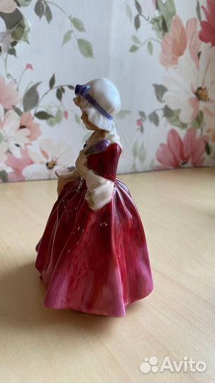 Статуэтка Lavinia Royal Doulton фарфор Англия