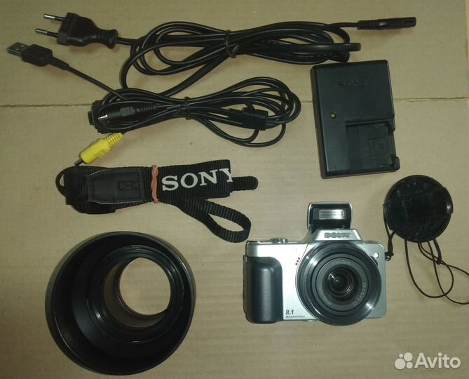 Фотоаппарат Sony Cyber-shot N50