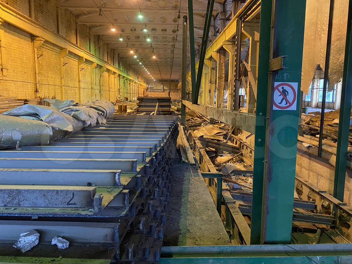 Склад, 4390 м²