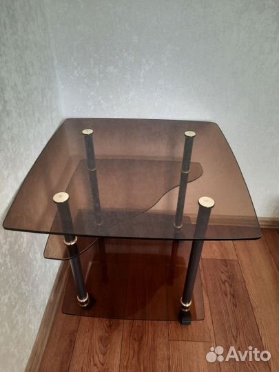 Журнальный столик на колесах бу