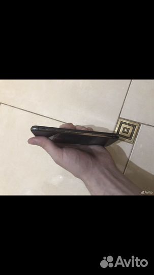 Телефон iPhone х