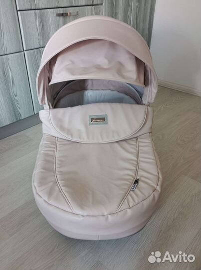 Коляска roan bass soft le 3 в 1