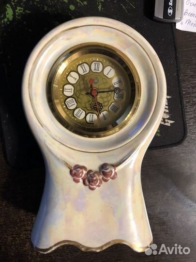 Настольные часы (фарфор)