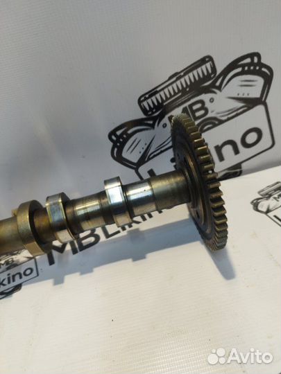 Распредвал впускной правый Mercedes-Benz Ml Gl