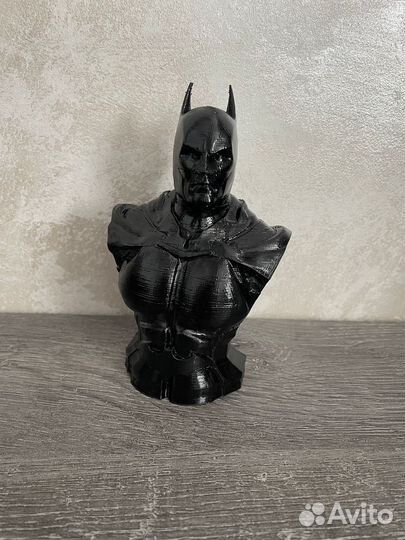 Бюст batman