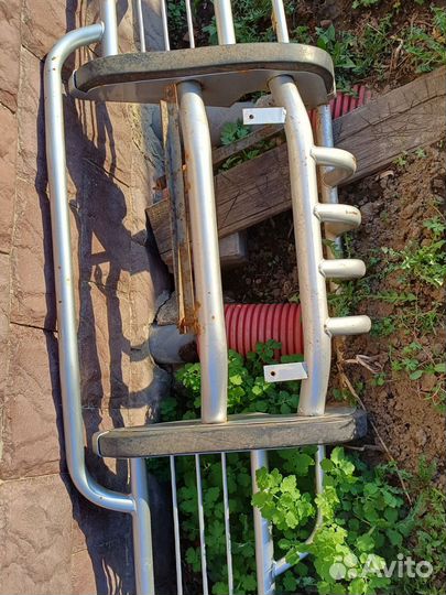 Кенгурятник на ниву