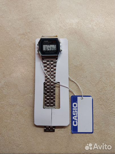 Часы новые Casio
