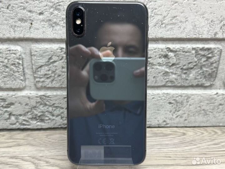 Смартфон Apple iPhone X 3/256 гб, 1 SIM