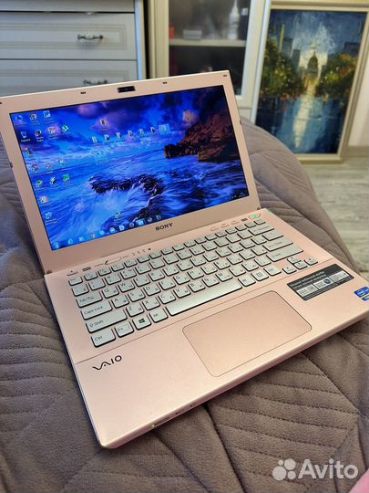 Ноутбук sony vaio i3 SVS131G1DV, SVS1312E3R