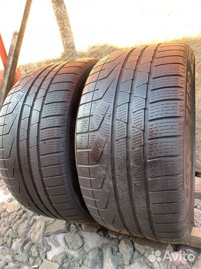 Pirelli Winter Sottozero 240 Serie II 285/30 R19 98V