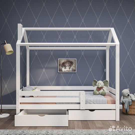 Кровать домик новая