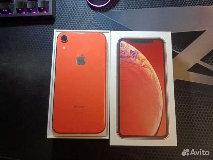 iPhone Xr, 64 ГБ