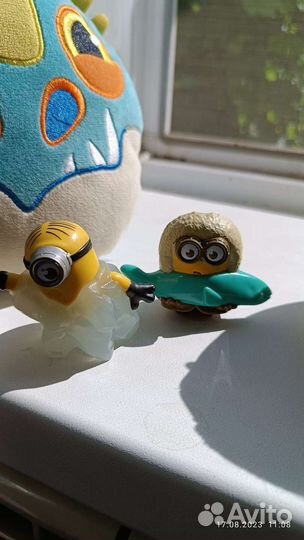 Миньон. Игрушки из макдональдса