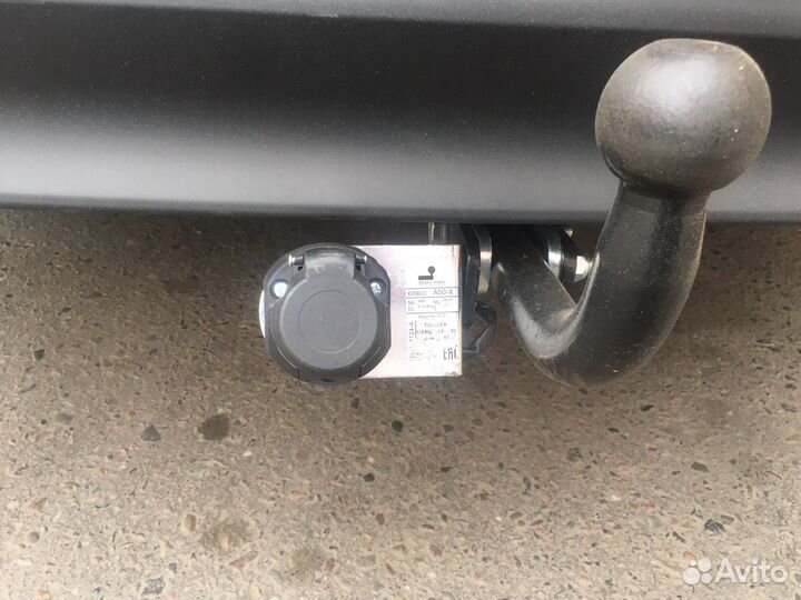 Фаркоп на Камри 70