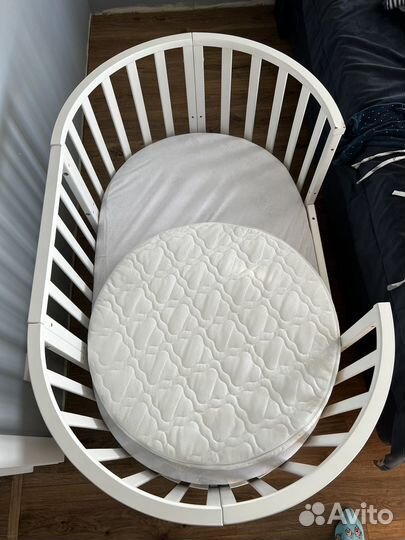 Кровать трансформер с маятником