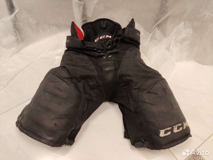 Хоккейные шорты полевого игрока CCM