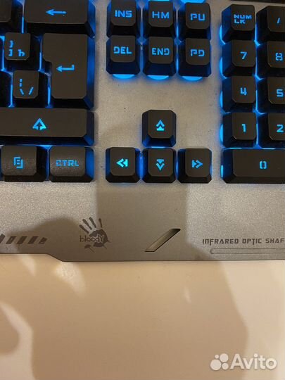 Игровая клавиатура с подсветкой