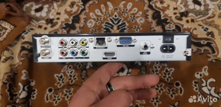 Спутниковый ресивер SkyBox f3
