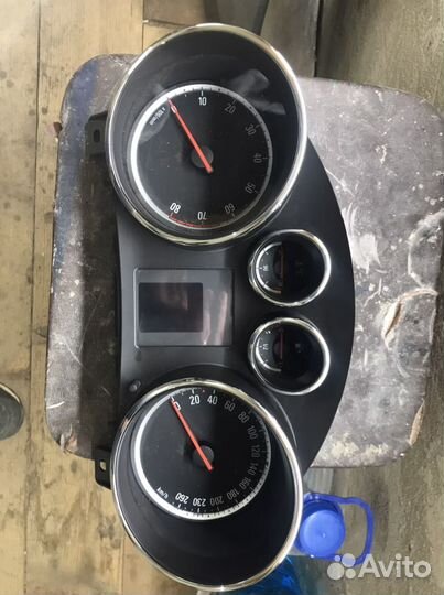 Приборная панель opel astra j