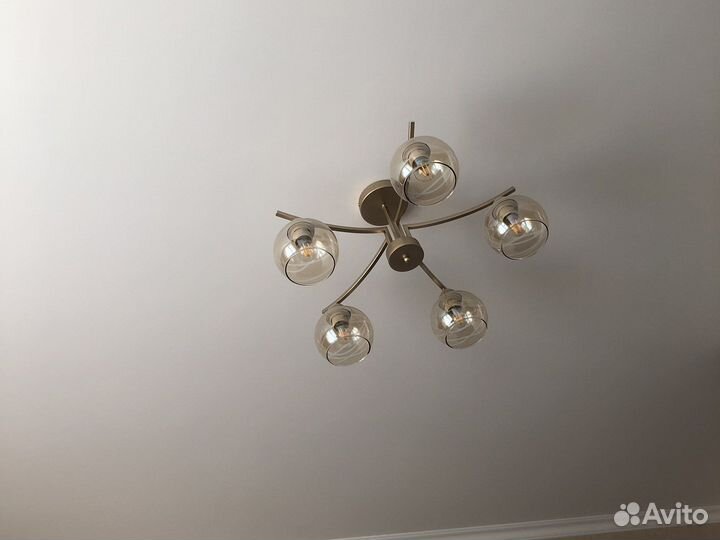 Установка люстр, розеток, сантехники, мебели