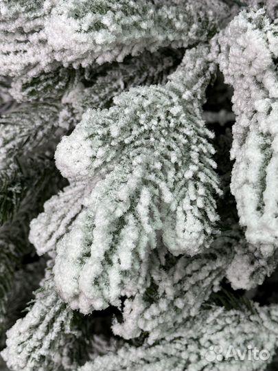 Ёлка искусственная 180 см заснеженная