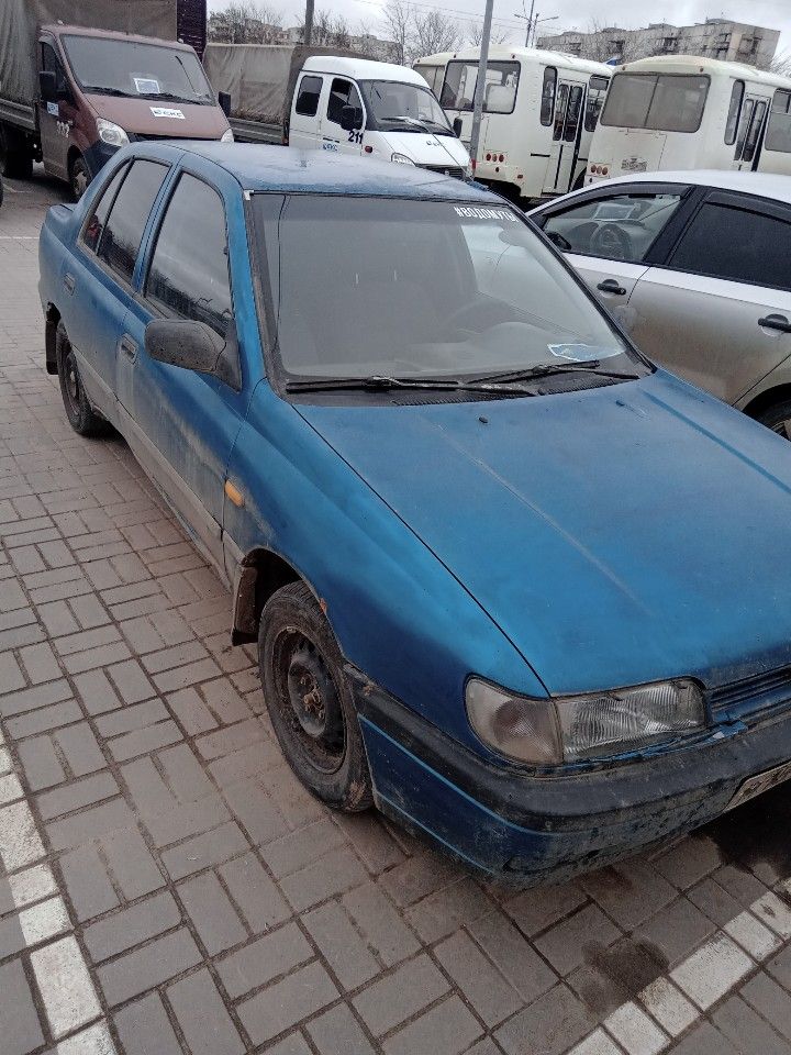 Nissan Sunny: фото владельца