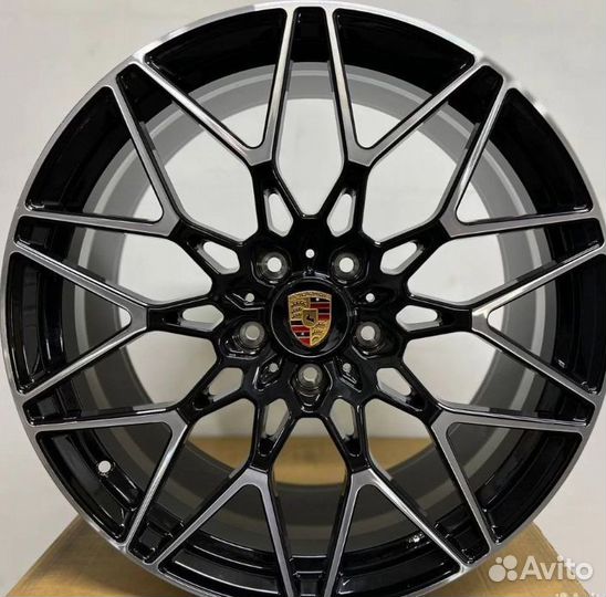 Кованые Диски Porsche Cayenne Panamera Coupe R22