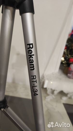 Штатив для фотоаппарата