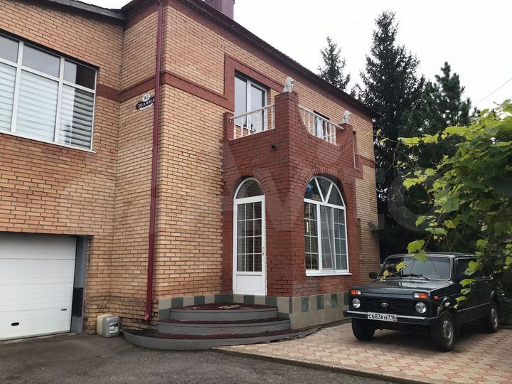 Дом 160 м² на участке 21 сот.