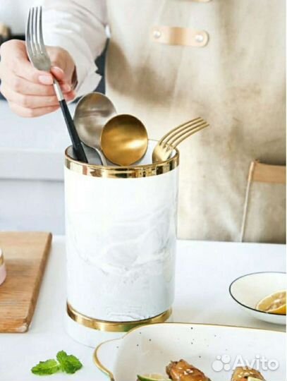 Подставка для столовых приборов