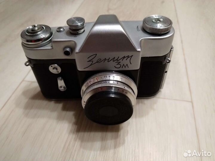 Плёночный фотоаппарат 