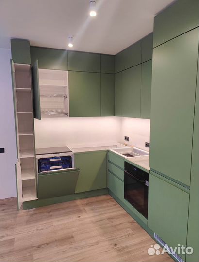 Кухни на заказ. Собственное производство